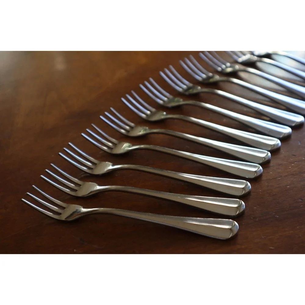 Lot of 12x Towle ASHLEY Stainless Supreme Korea Cocktail Seafood Fork Flatware